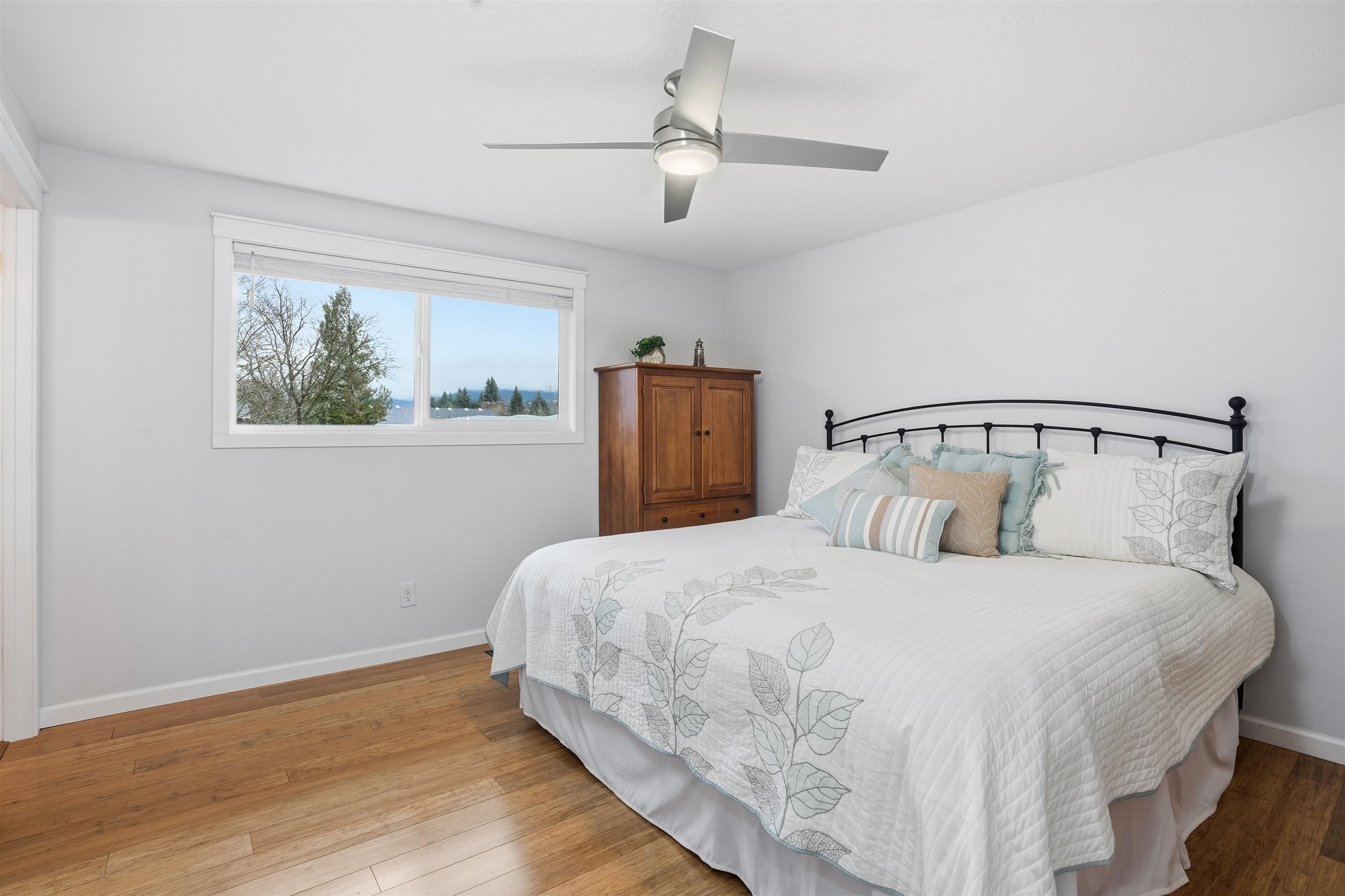 3527 South Bowdish Road Spokane Valley, WA 99206 - Photo 16 of 47