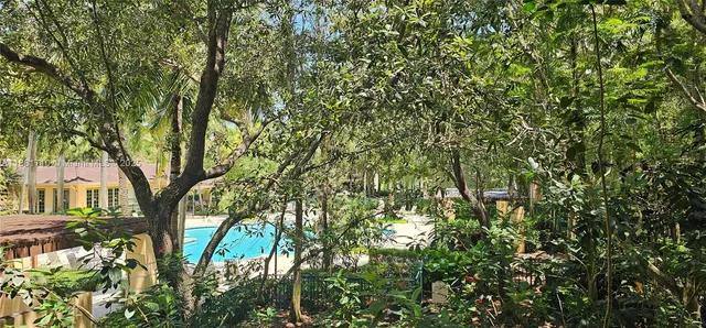 $1,800 | 6692 West Sample Road, Unit 6692, Coral Springs, FL 33067