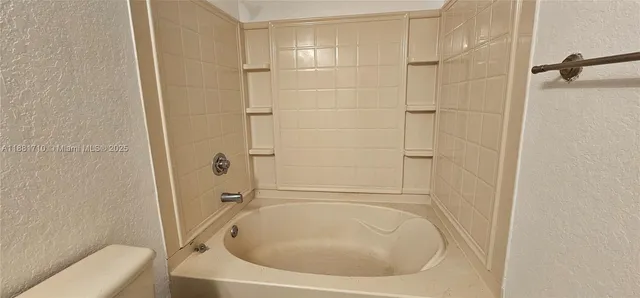 $1,800 | 6692 West Sample Road, Unit 6692, Coral Springs, FL 33067