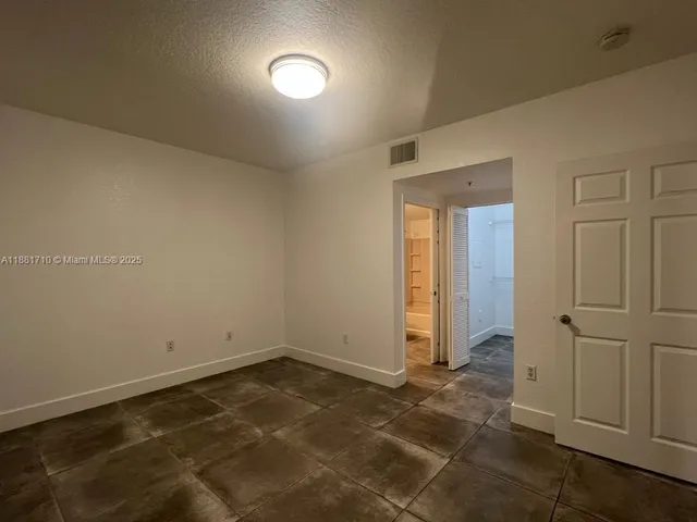 $1,800 | 6692 West Sample Road, Unit 6692, Coral Springs, FL 33067