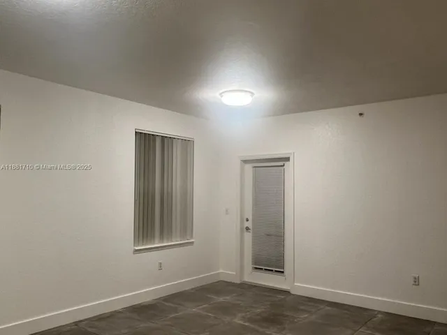 $1,800 | 6692 West Sample Road, Unit 6692, Coral Springs, FL 33067