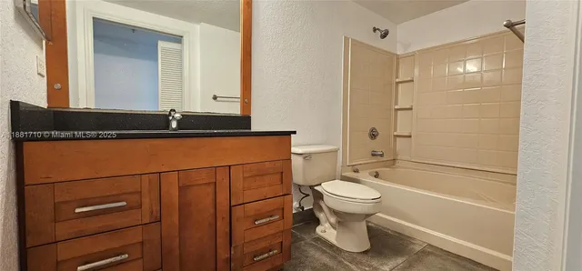 $1,800 | 6692 West Sample Road, Unit 6692, Coral Springs, FL 33067