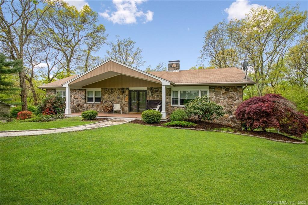 33 Greenbrier Road Trumbull, CT 06611 - Photo 1 of 1