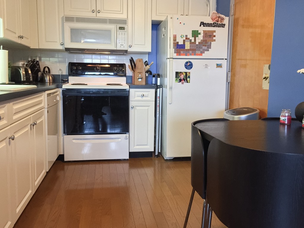 326 Broadway, Unit 21 Somerville, MA 02145 - Photo 3 of 10