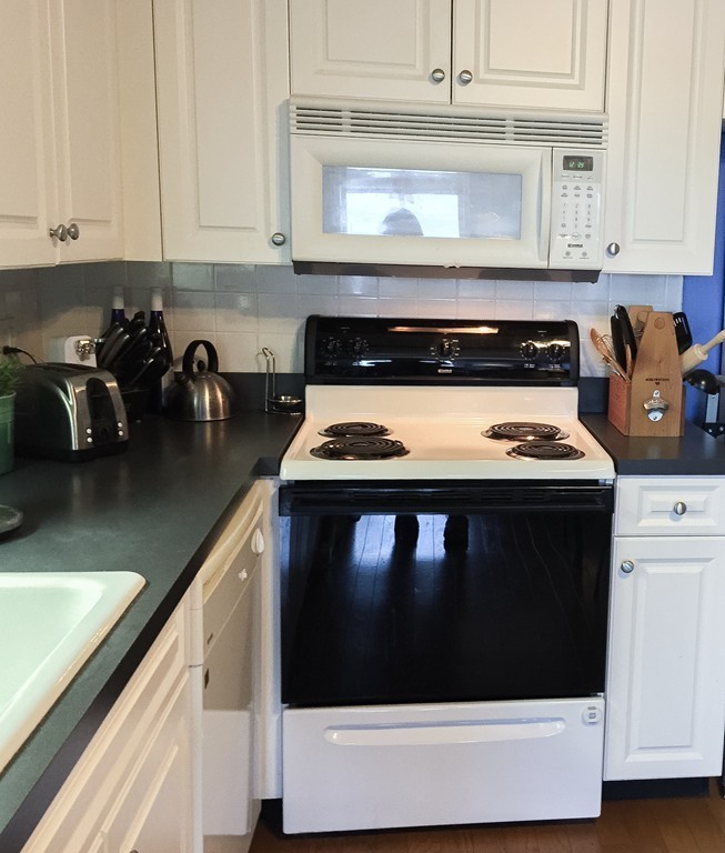 326 Broadway, Unit 21 Somerville, MA 02145 - Photo 5 of 10