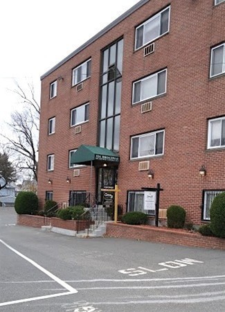 326 Broadway, Unit 21 Somerville, MA 02145 - Photo 9 of 10