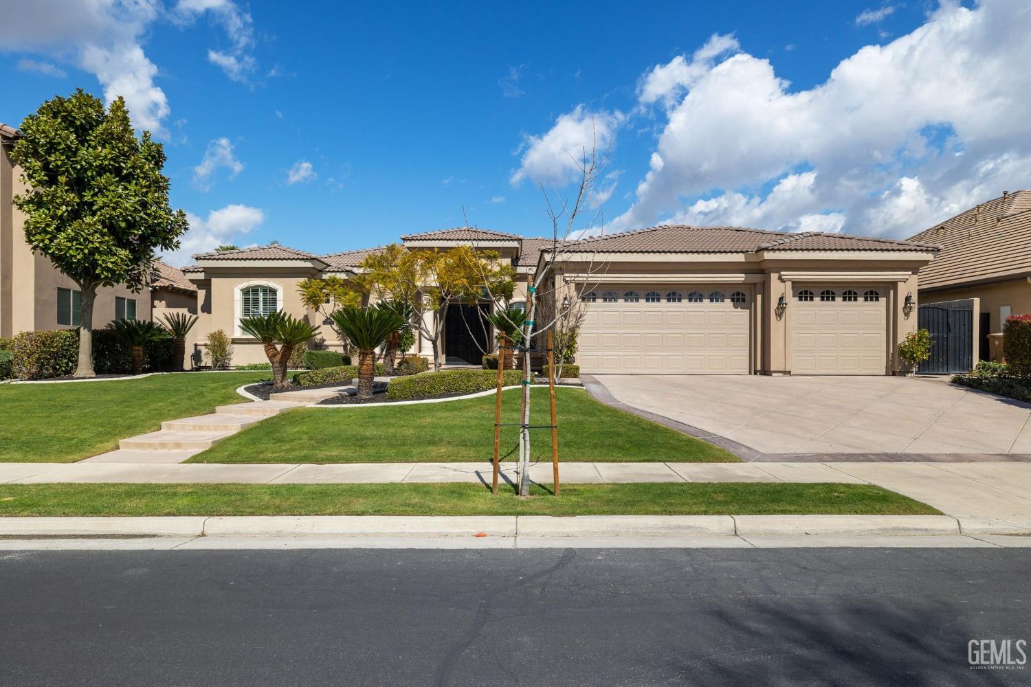 Undisclosed Address Bakersfield, CA 93311 - Photo 3 of 73