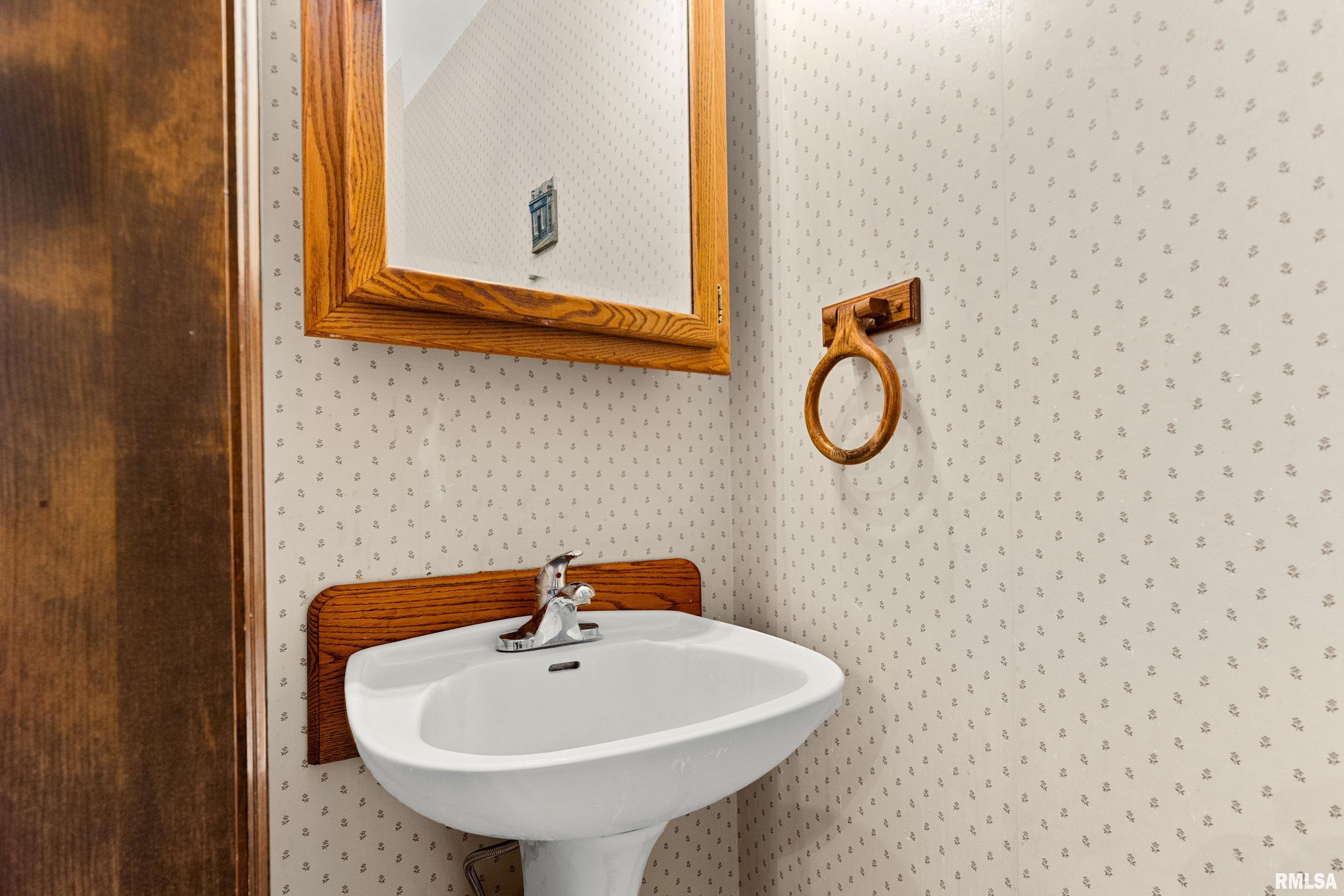 1522 North Stone School Road Elmwood, IL 61529 - Photo 32 of 77