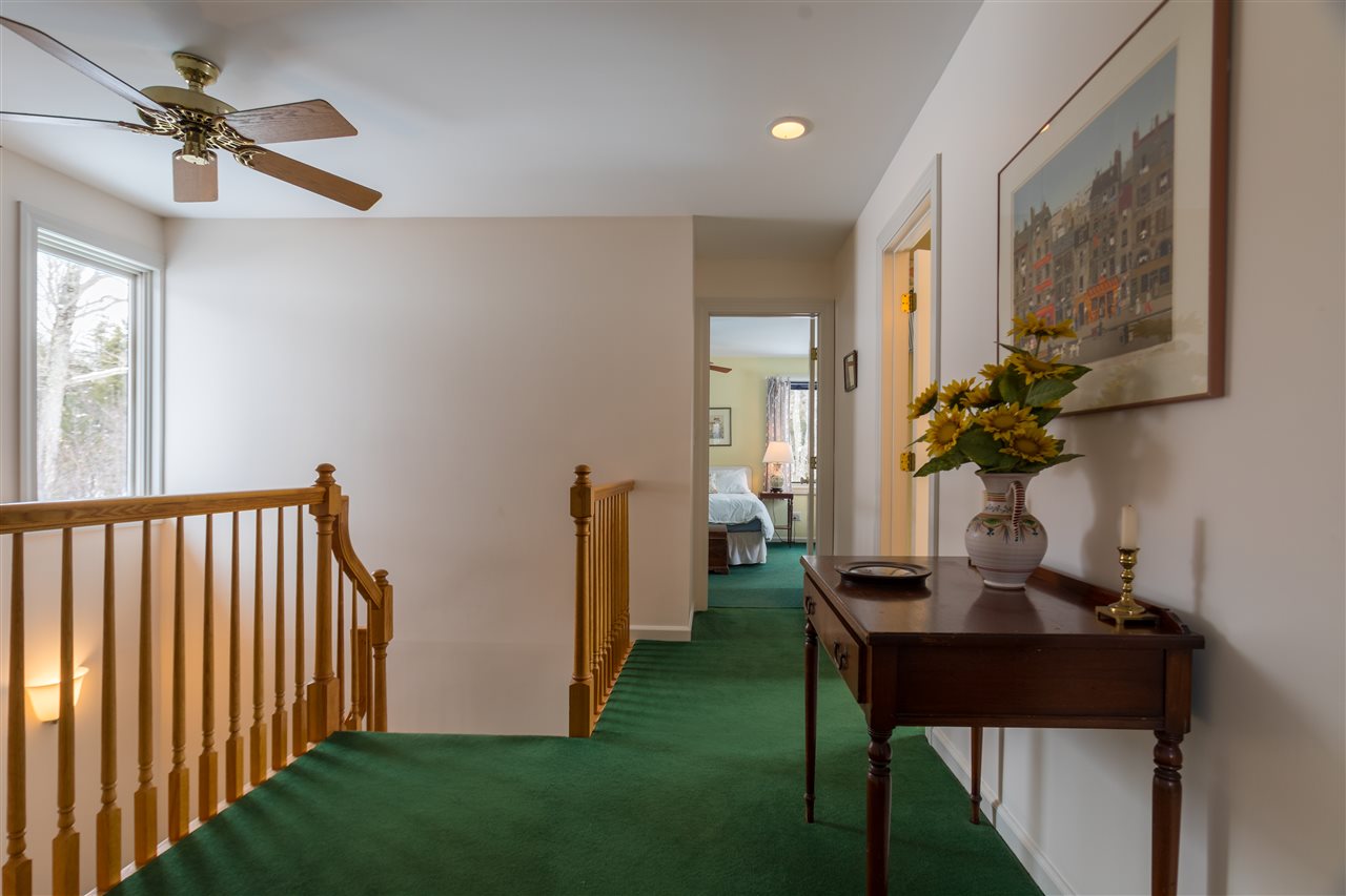 1424 Neal Road Hartford, VT 05001 - Photo 15 of 21 Gallery Image 15