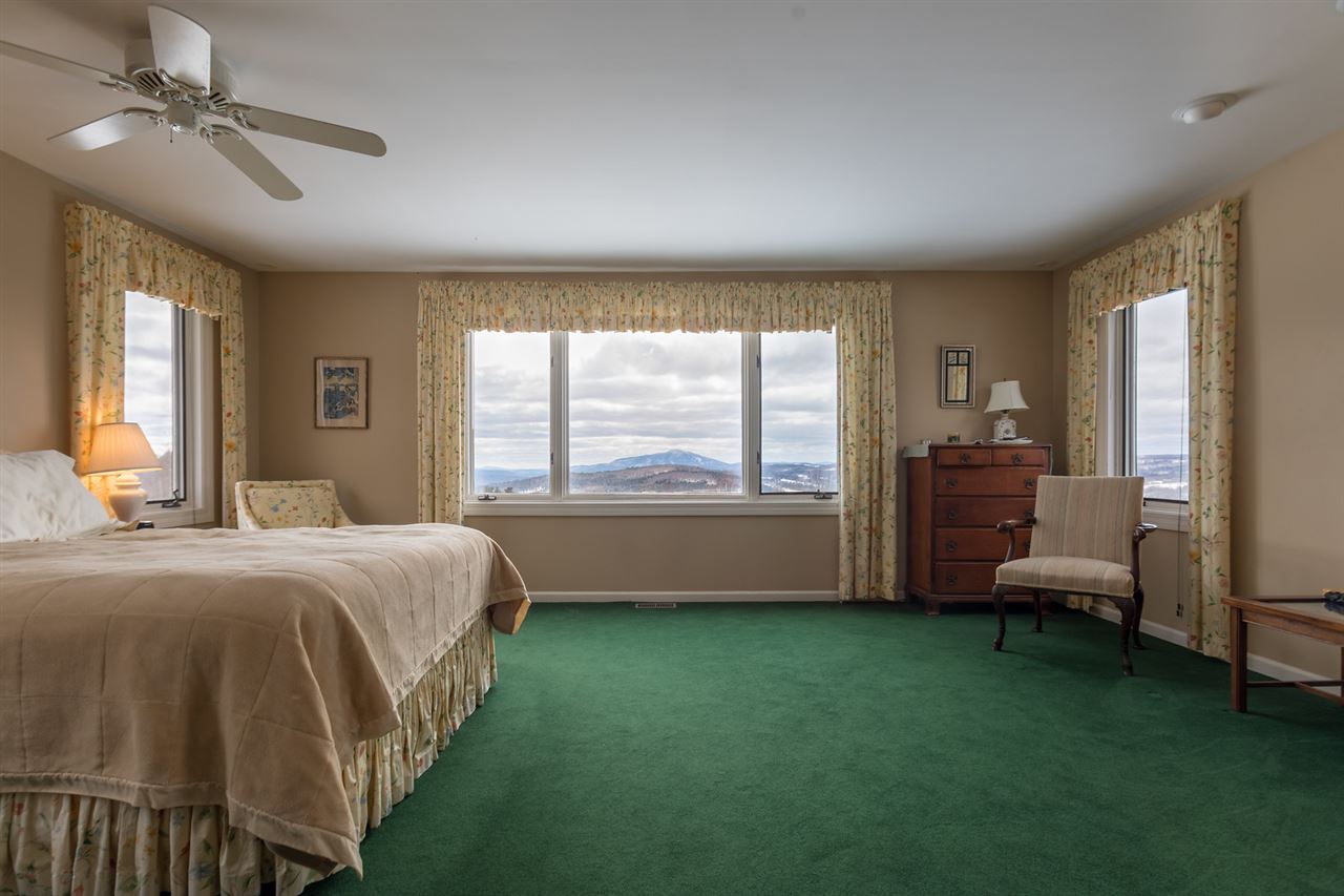 1424 Neal Road Hartford, VT 05001 - Photo 16 of 21 Gallery Image 16