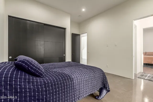 $1,475,000 | 43934 North 10th Street, New River, AZ 85087