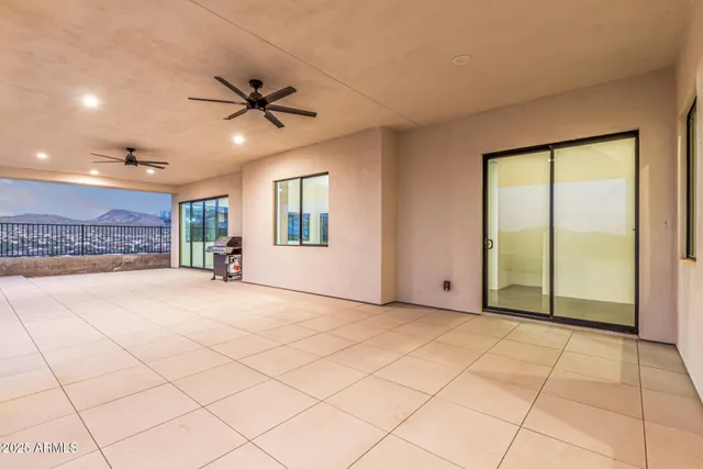 $1,475,000 | 43934 North 10th Street, New River, AZ 85087