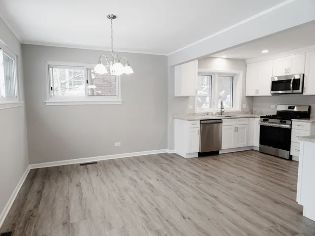 $639,000 | 1904 South Fairview Avenue, Park Ridge, IL 60068