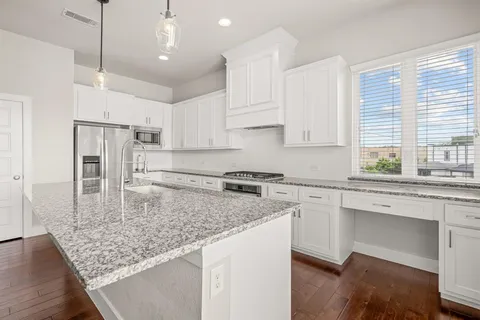 $675,000 | 2903 Wingate Street, Fort Worth, TX 76107