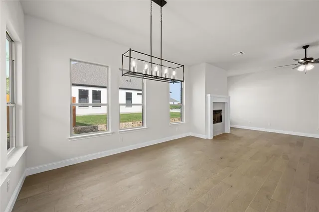 $479,900 | 4017 Alpine Street, Midlothian, TX 76065