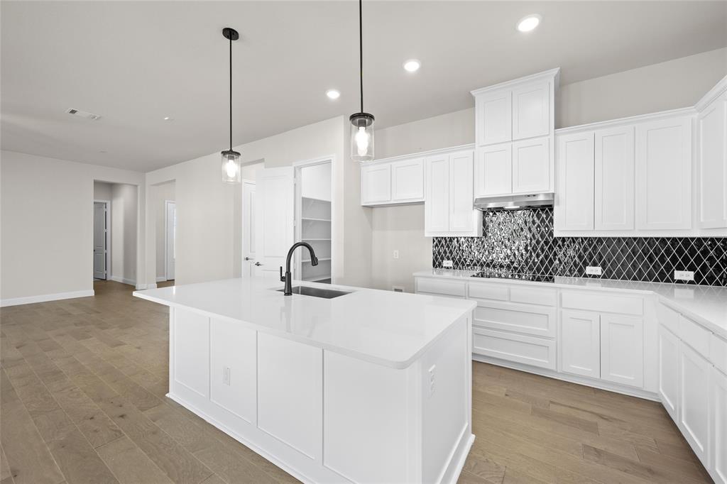 4017 Alpine Street Midlothian, TX 76065 - Photo 15 of 31 4017 Alpine Kitchen2