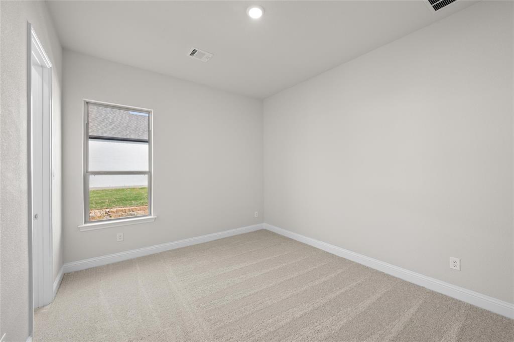 4017 Alpine Street Midlothian, TX 76065 - Photo 18 of 31 4017 Alpine Bedroom3