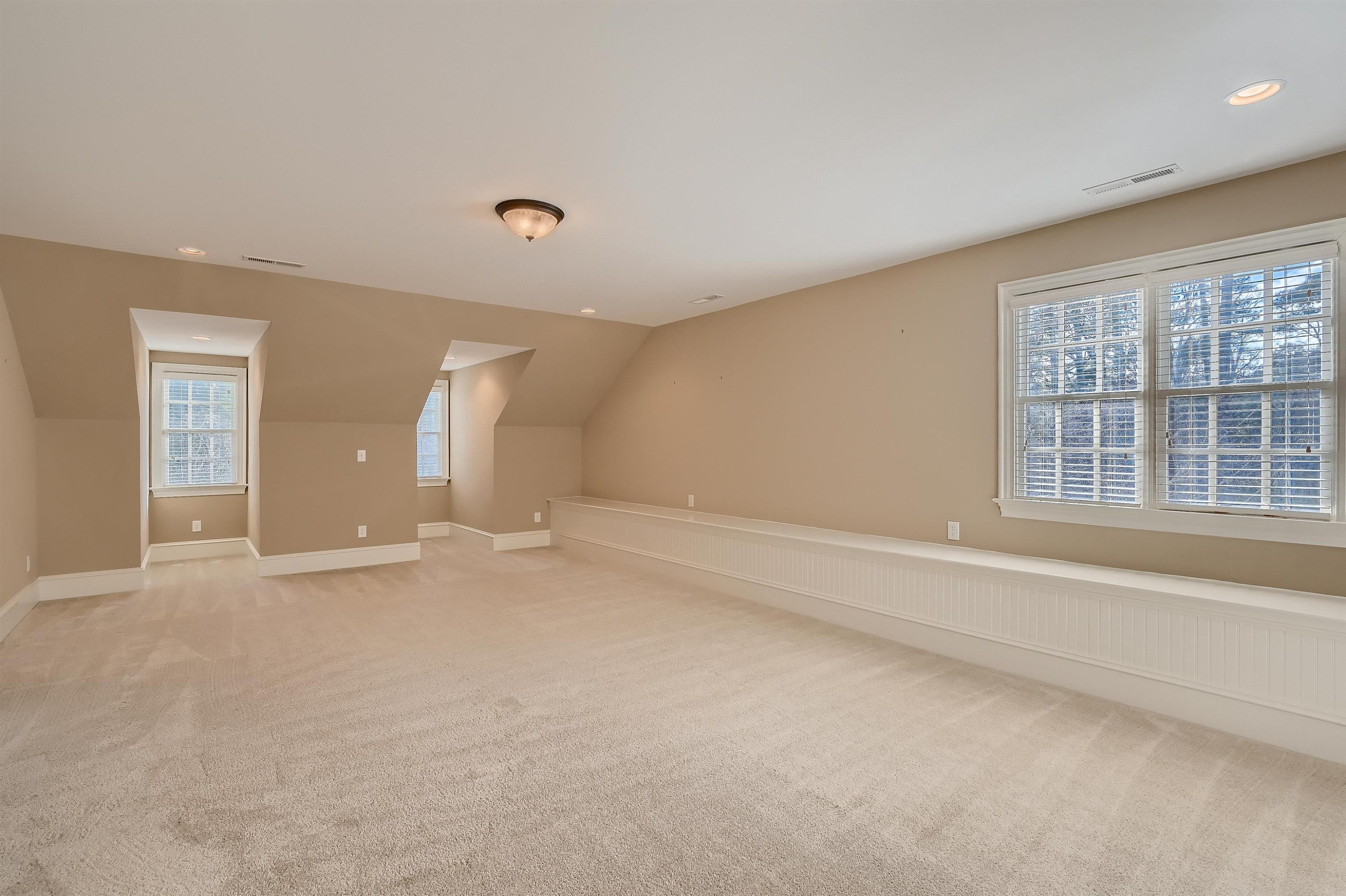 2714 Rosedale Avenue Raleigh, NC 27607 - Photo 24 of 28 Family Room- Third Floor