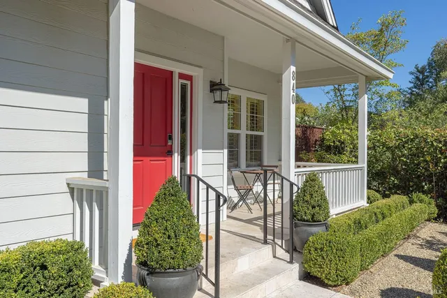 $8,500 | 840 Hunt Avenue, St. Helena, CA 94574