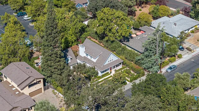 $8,500 | 840 Hunt Avenue, St. Helena, CA 94574