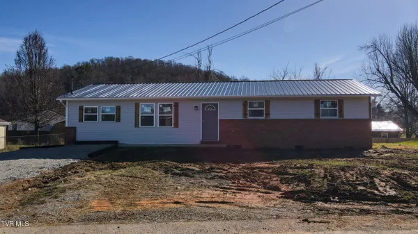 $269,900 | 1106 Idlewylde Circle, Johnson City, TN 37601