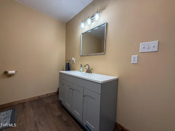 $269,900 | 1106 Idlewylde Circle, Johnson City, TN 37601