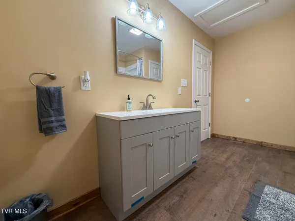 $269,900 | 1106 Idlewylde Circle, Johnson City, TN 37601