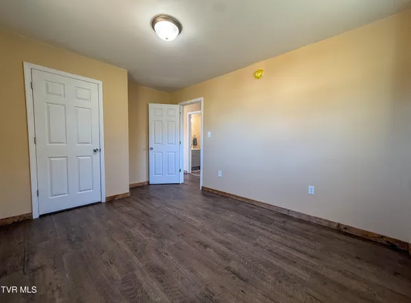 $269,900 | 1106 Idlewylde Circle, Johnson City, TN 37601