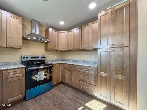 $269,900 | 1106 Idlewylde Circle, Johnson City, TN 37601