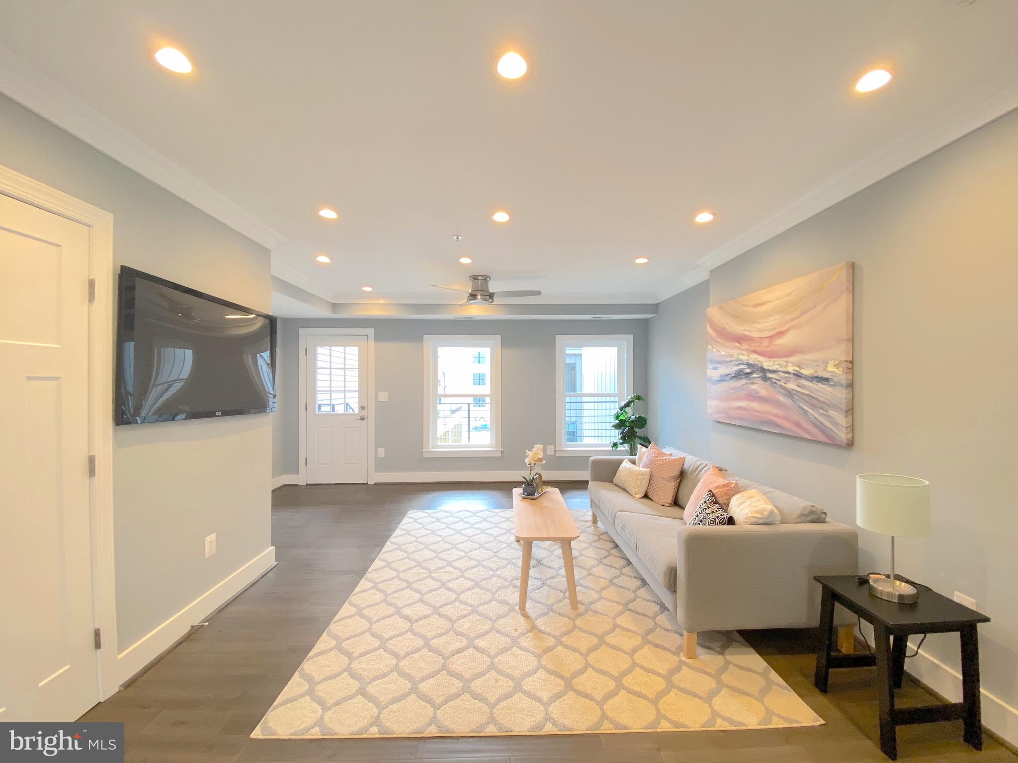 635 Park Road Northwest, Unit 2 Washington, DC 20010 - Photo 11 of 32 Gallery Image 11