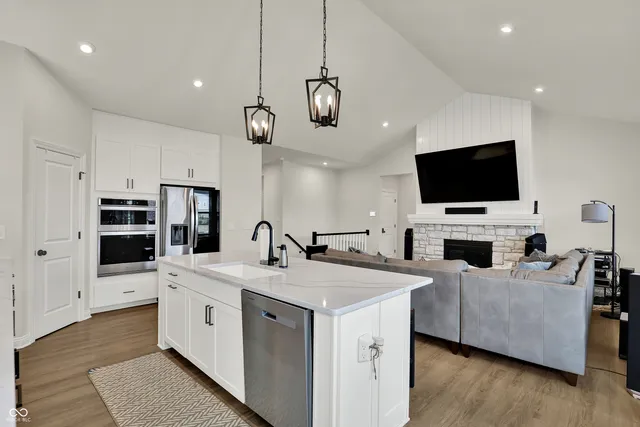 $714,000 | 15888 Kohut Lane, Westfield, IN 46074