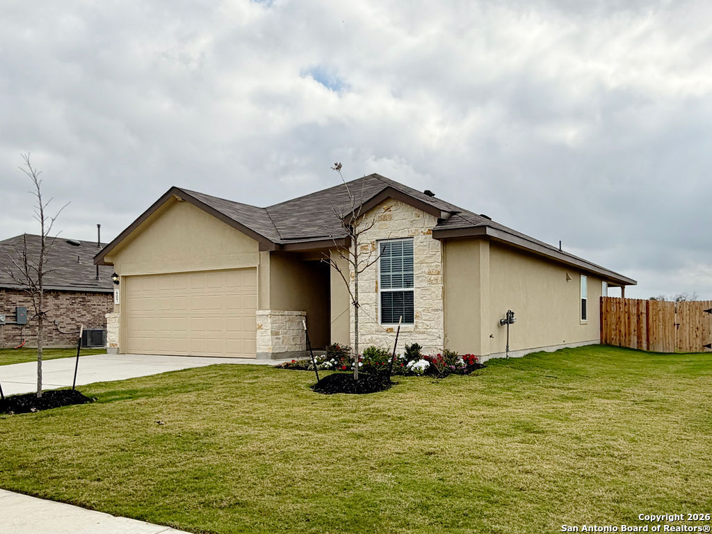 607 Fluted Cibolo, TX 78108 - Photo 4 of 50 a view of a house with backyard