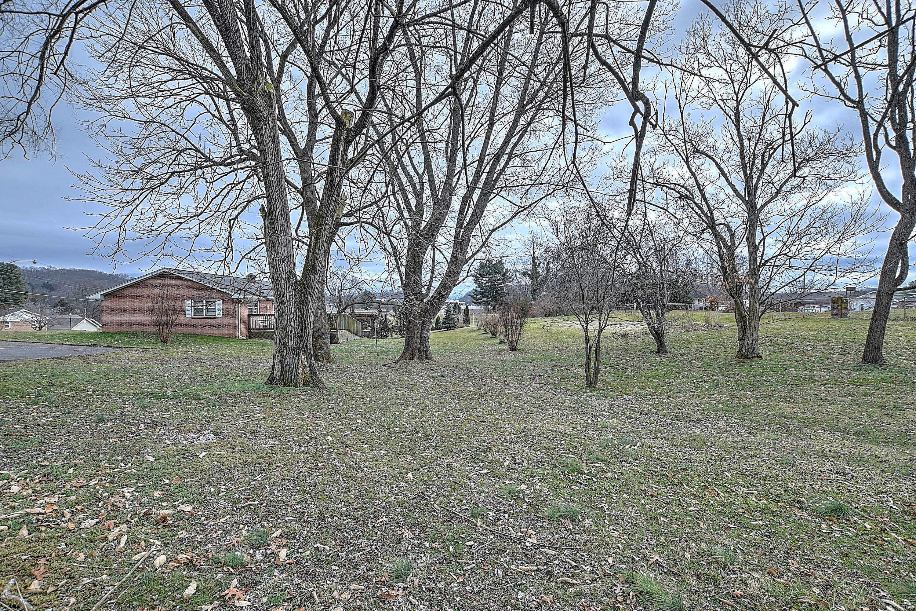 80 Comer Road Bristol, VA 24201 - Photo 25 of 38 80 Comer_-35