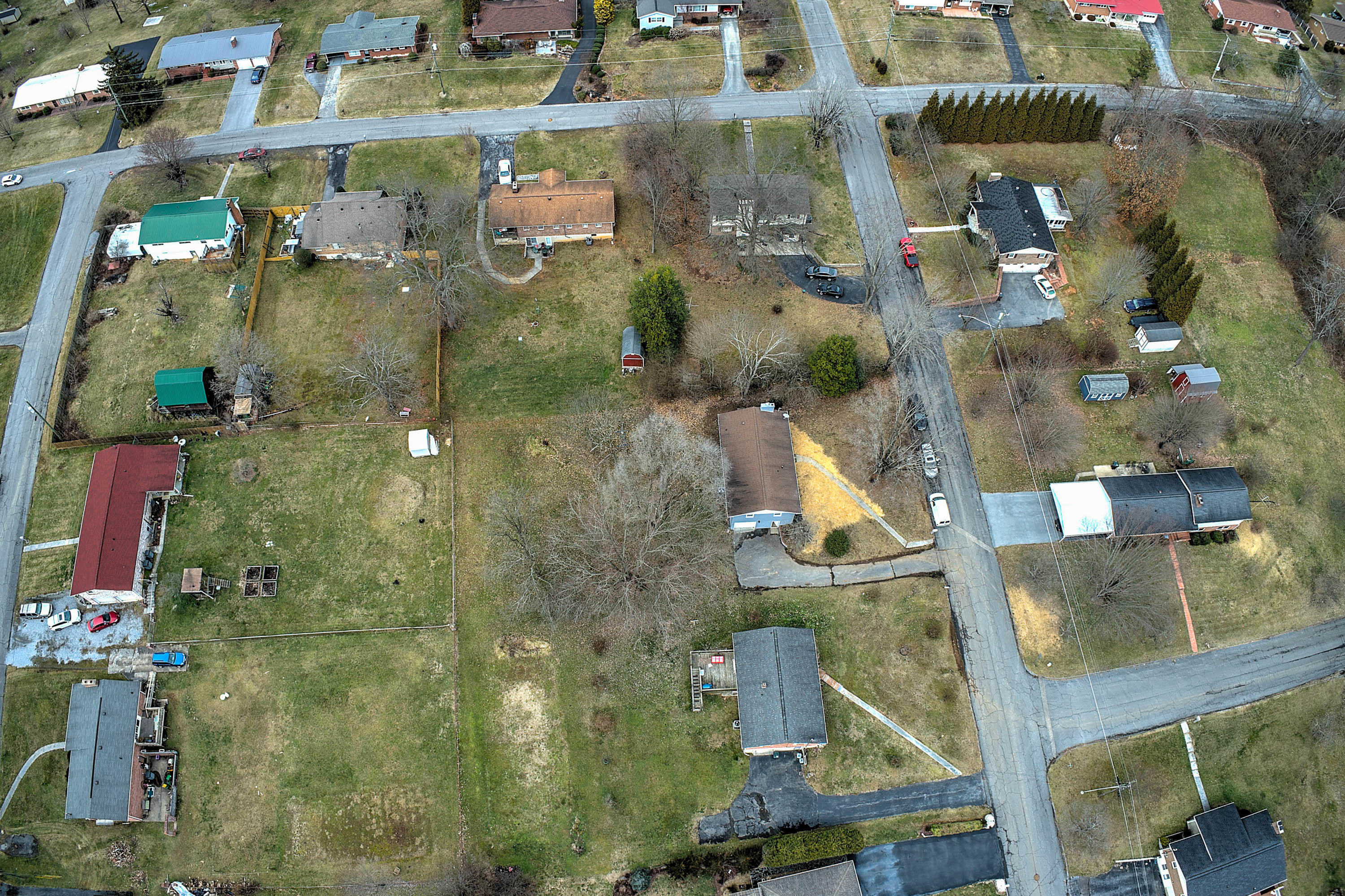 80 Comer Road Bristol, VA 24201 - Photo 28 of 38 80 Comer Rd-3