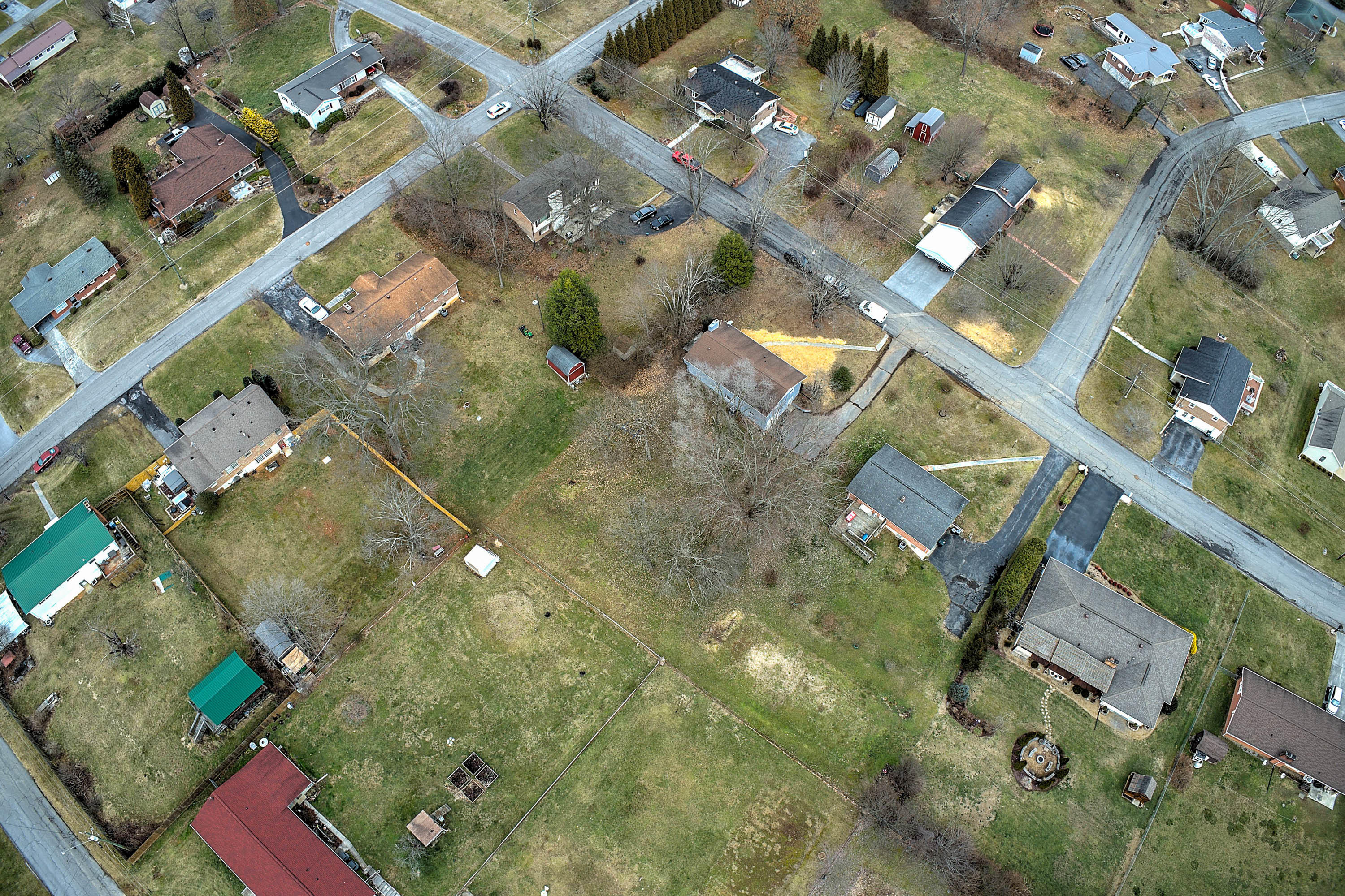 80 Comer Road Bristol, VA 24201 - Photo 29 of 38 80 Comer Rd-4