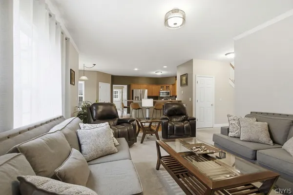 $449,500 | 132 Casterbridge Lane, Lysander, NY 13027