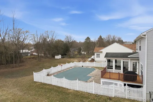 $449,500 | 132 Casterbridge Lane, Lysander, NY 13027