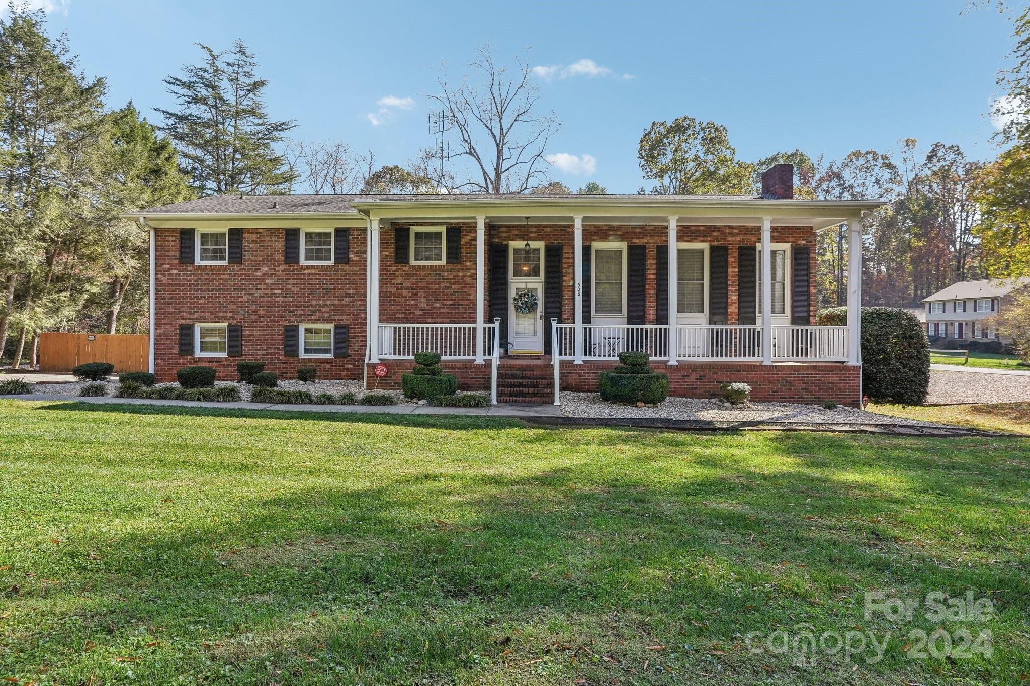 508 3rd Avenue Northeast Conover, NC 28613 - Photo 1 of 47 Gallery Image 1