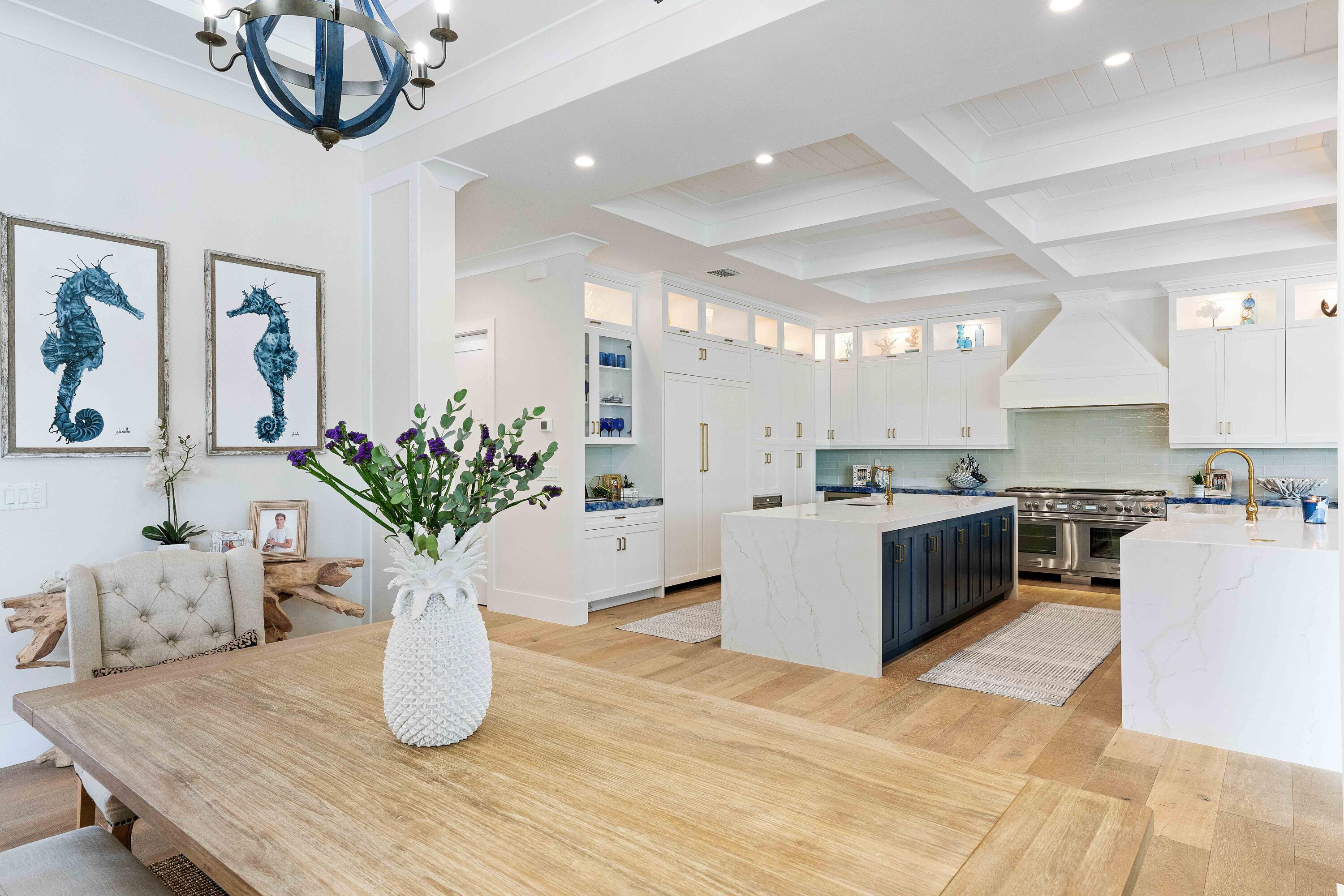 261 Old Jupiter Beach Road Jupiter, FL 33477 - Photo 14 of 97 Open Dining