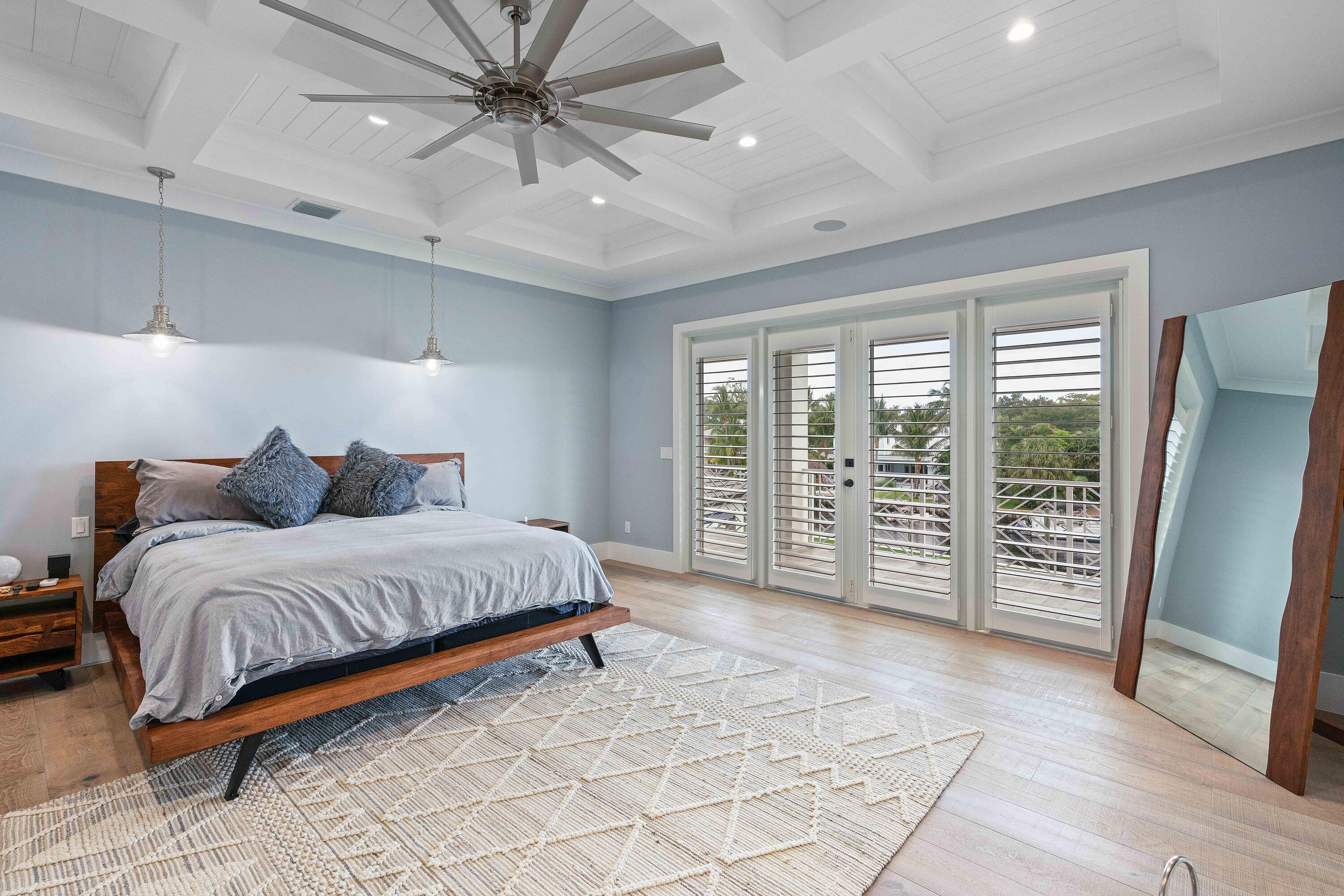 261 Old Jupiter Beach Road Jupiter, FL 33477 - Photo 38 of 97 Box Beam Ceilings