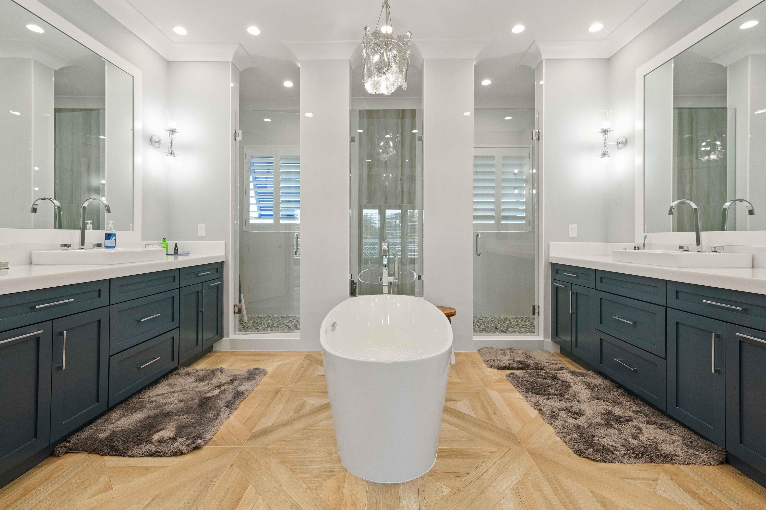 261 Old Jupiter Beach Road Jupiter, FL 33477 - Photo 39 of 97 2nd Floor Master Bath