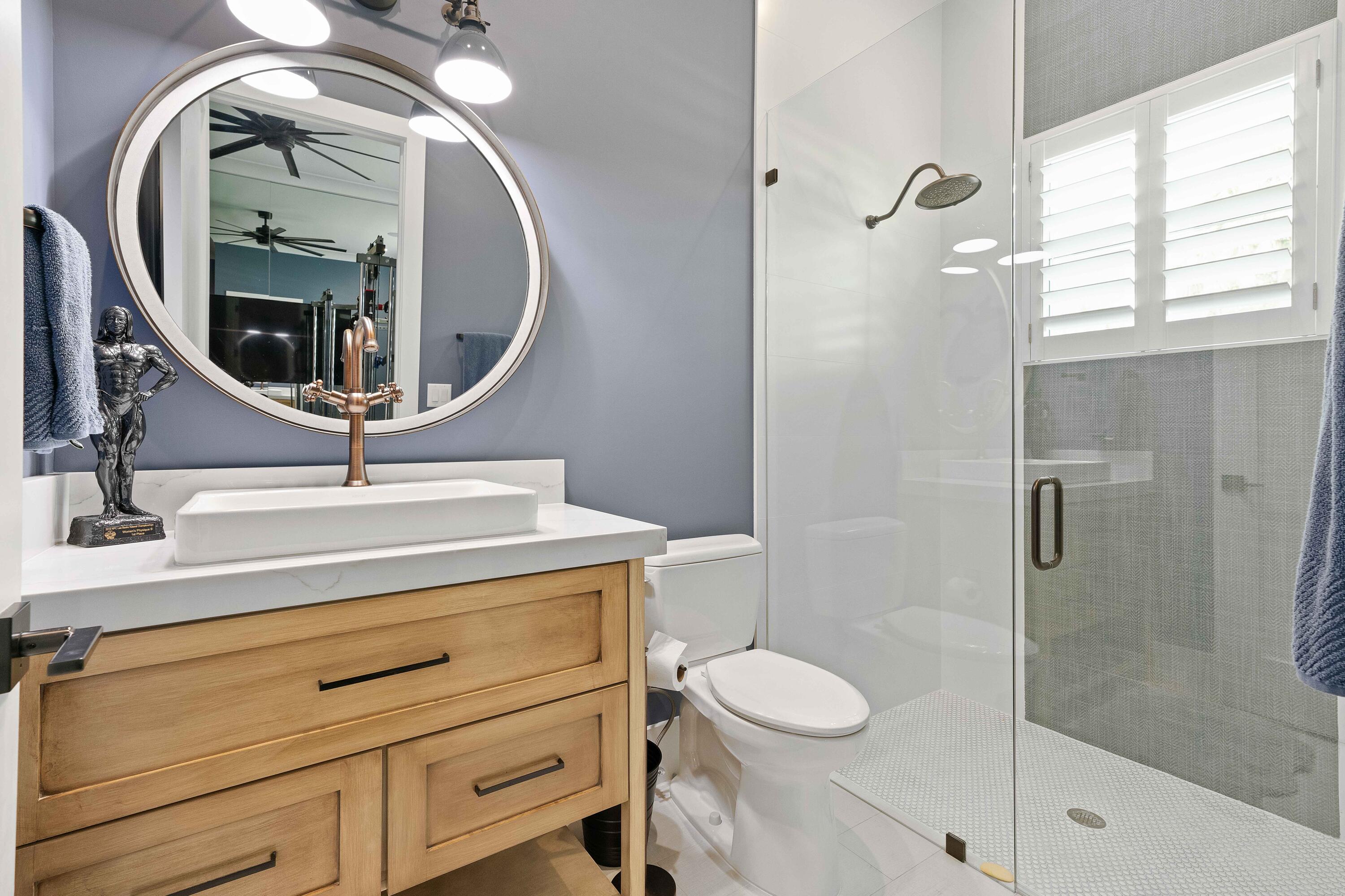 261 Old Jupiter Beach Road Jupiter, FL 33477 - Photo 52 of 97 Guest Bath 5