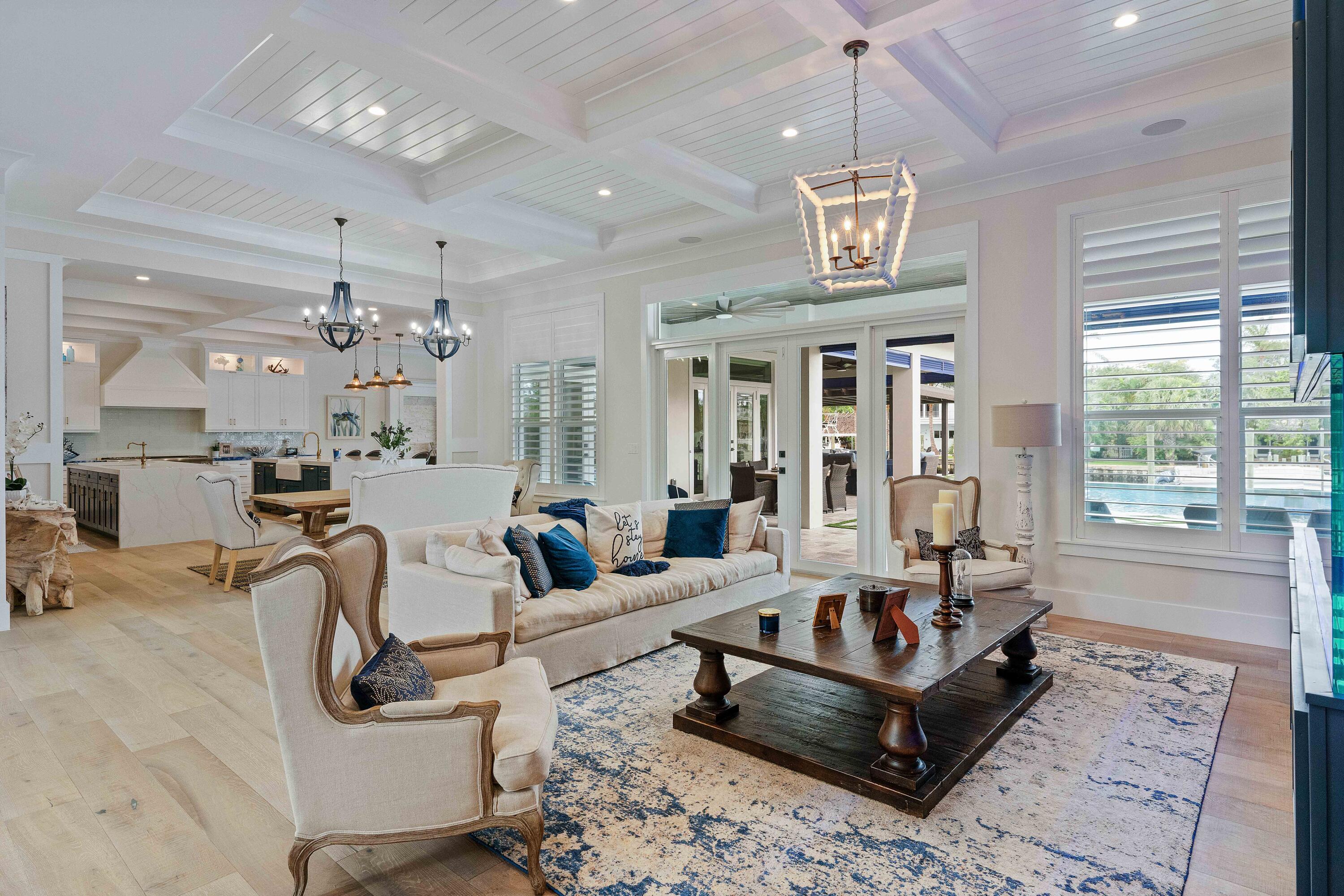 261 Old Jupiter Beach Road Jupiter, FL 33477 - Photo 7 of 97 Formal Living