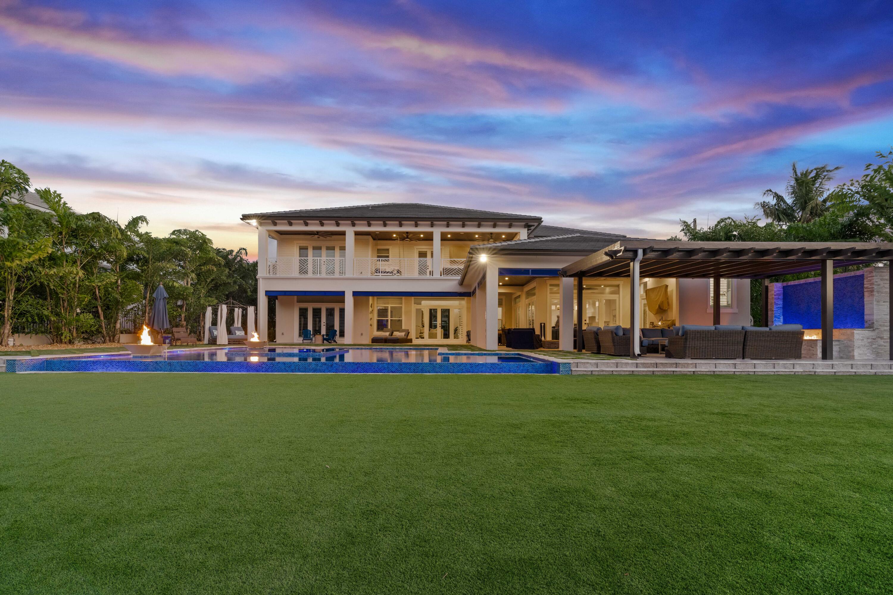 261 Old Jupiter Beach Road Jupiter, FL 33477 - Photo 86 of 97 Dusk