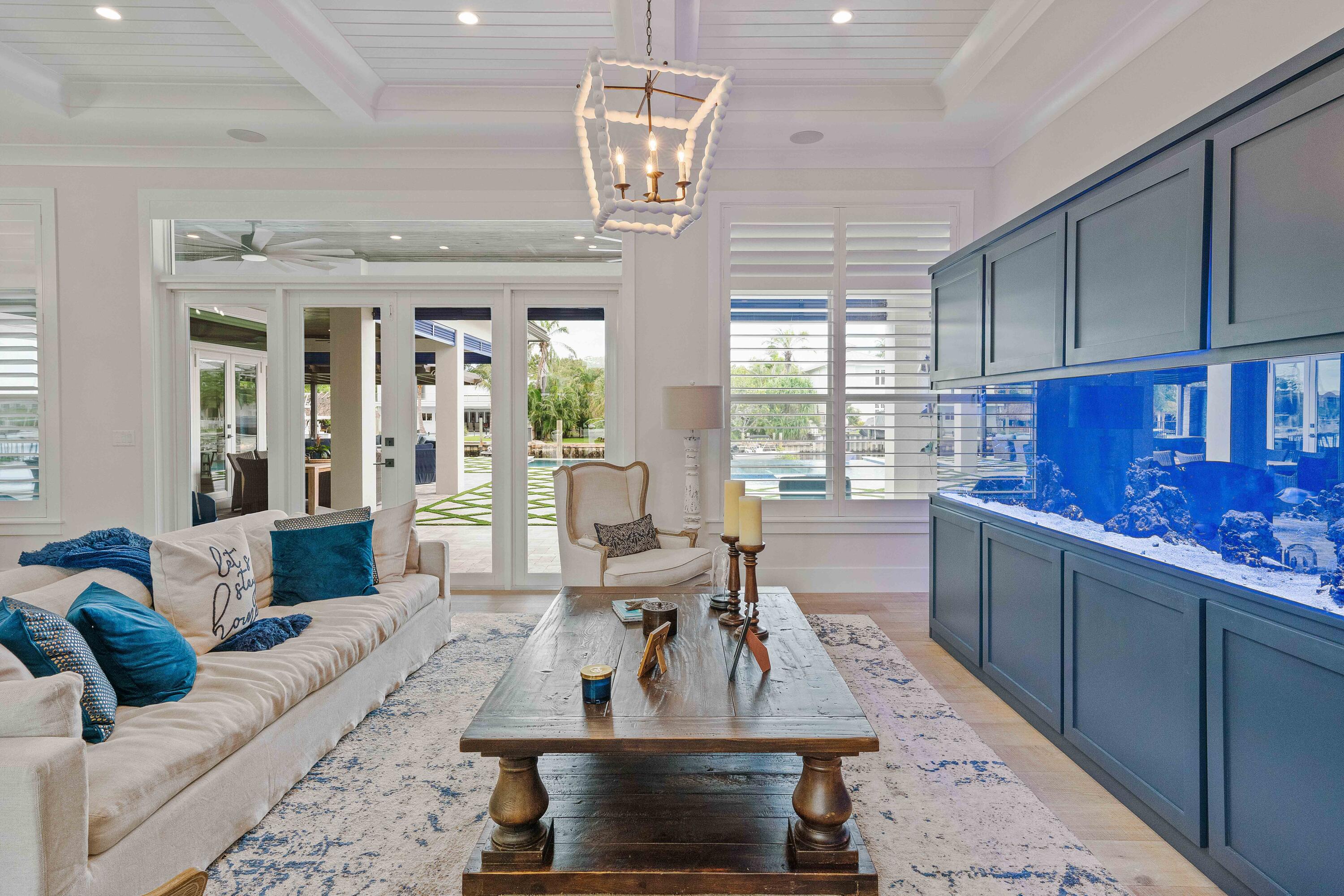 261 Old Jupiter Beach Road Jupiter, FL 33477 - Photo 9 of 97 Saltwater Fishtank