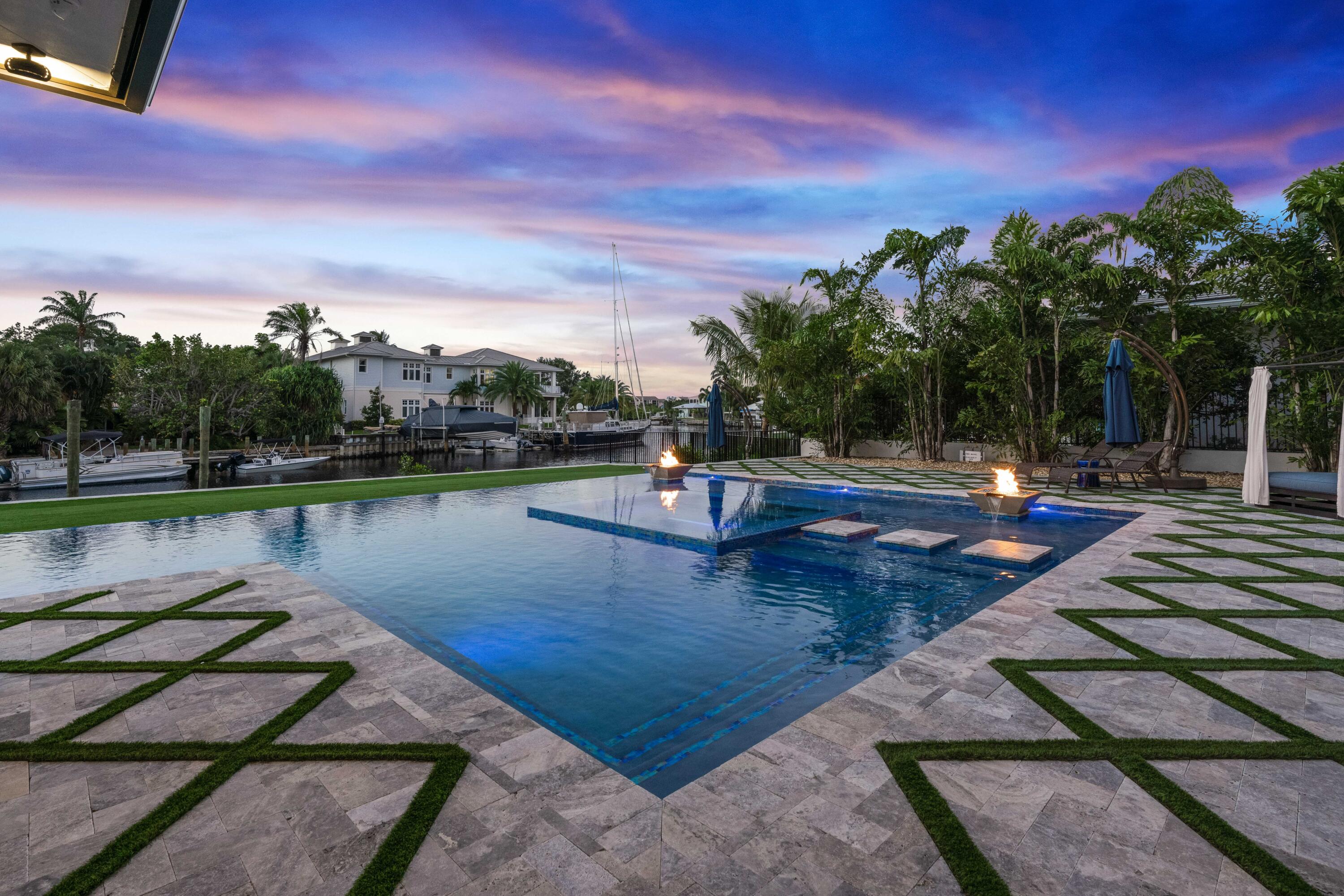 261 Old Jupiter Beach Road Jupiter, FL 33477 - Photo 92 of 97 Dusk