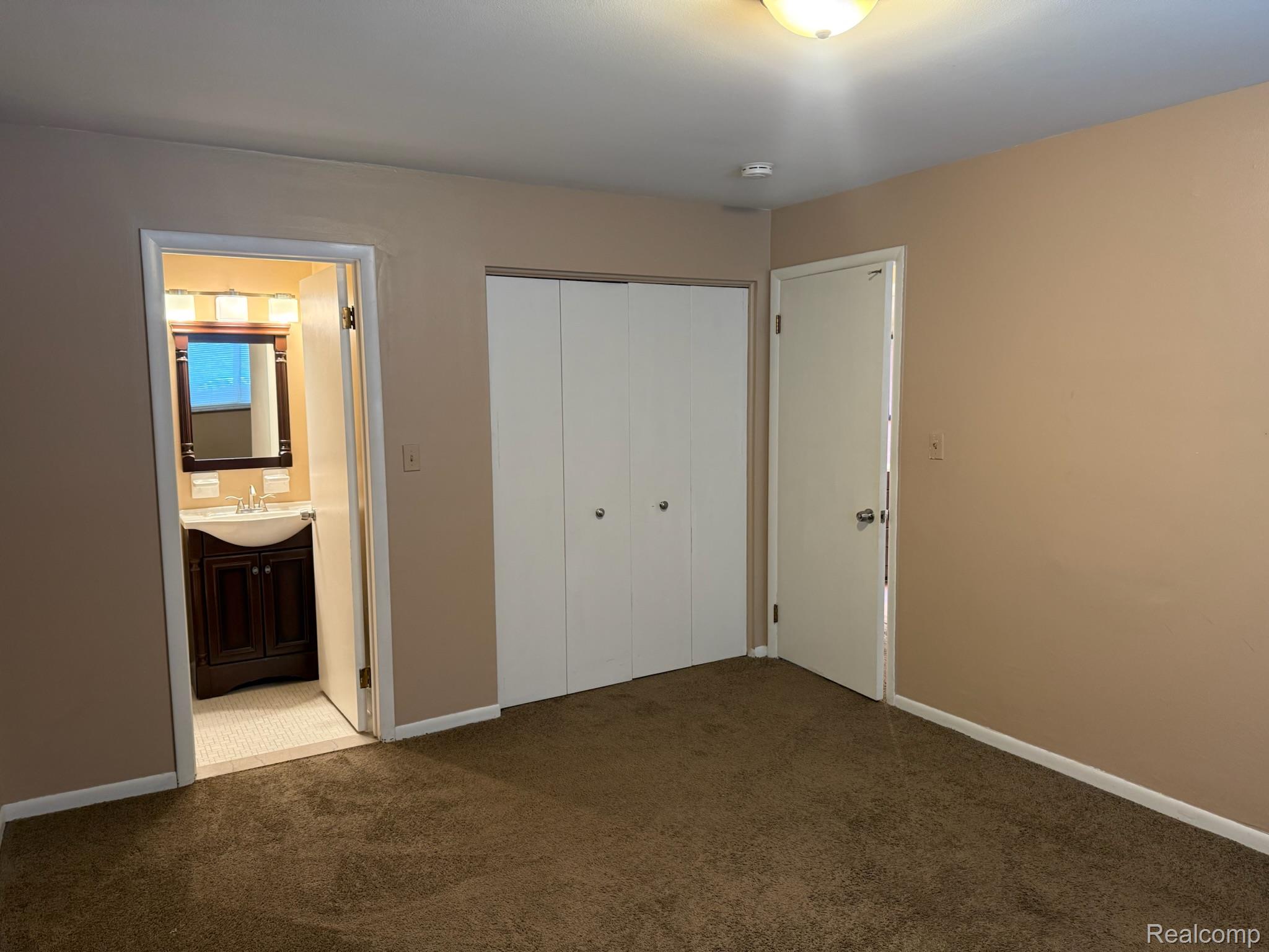 982 North Adams Road, Unit 4 Birmingham, MI 48009 - Photo 20 of 22