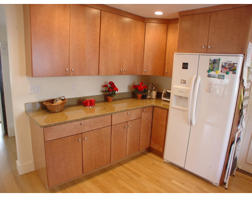 86 Oxford Road Newton, MA 02459 - Photo 19 of 29