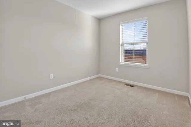 $599,900 | 120 Tolocka Terrace Northeast, Leesburg, VA 20176