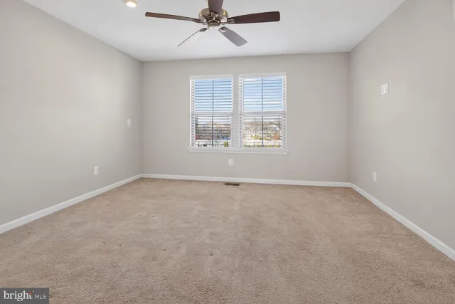 $599,900 | 120 Tolocka Terrace Northeast, Leesburg, VA 20176